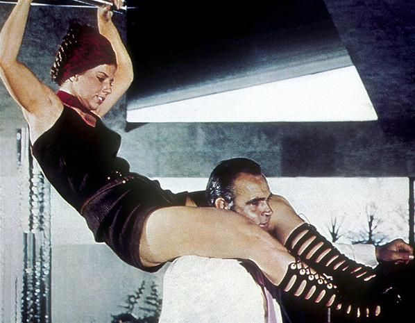 Лола Ларсон