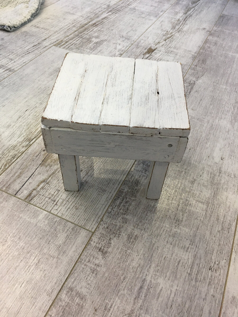 Универсальный столик из реек