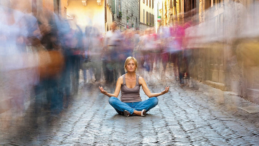 Может быть пора уже замедлиться?