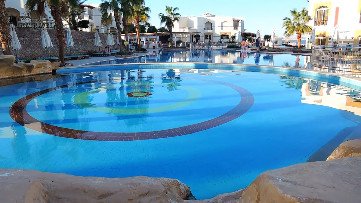 Amphoras blu resort. Египет Шарм-Эль-Шейх Amphoras Aqua (ex. Shores Golden) 4*. Отель Amphoras Aqua Hotel 4*. Otium Inn Amphoras Aqua Resort 4 Египет Шарм-Эль-Шейх. Otium Park Amphoras Blu Resort 4.