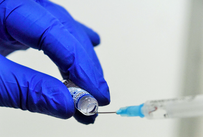 Фото из популярной аргентинской газеты Página 12, где регулярно публиковались различные исследования мировых вакцин