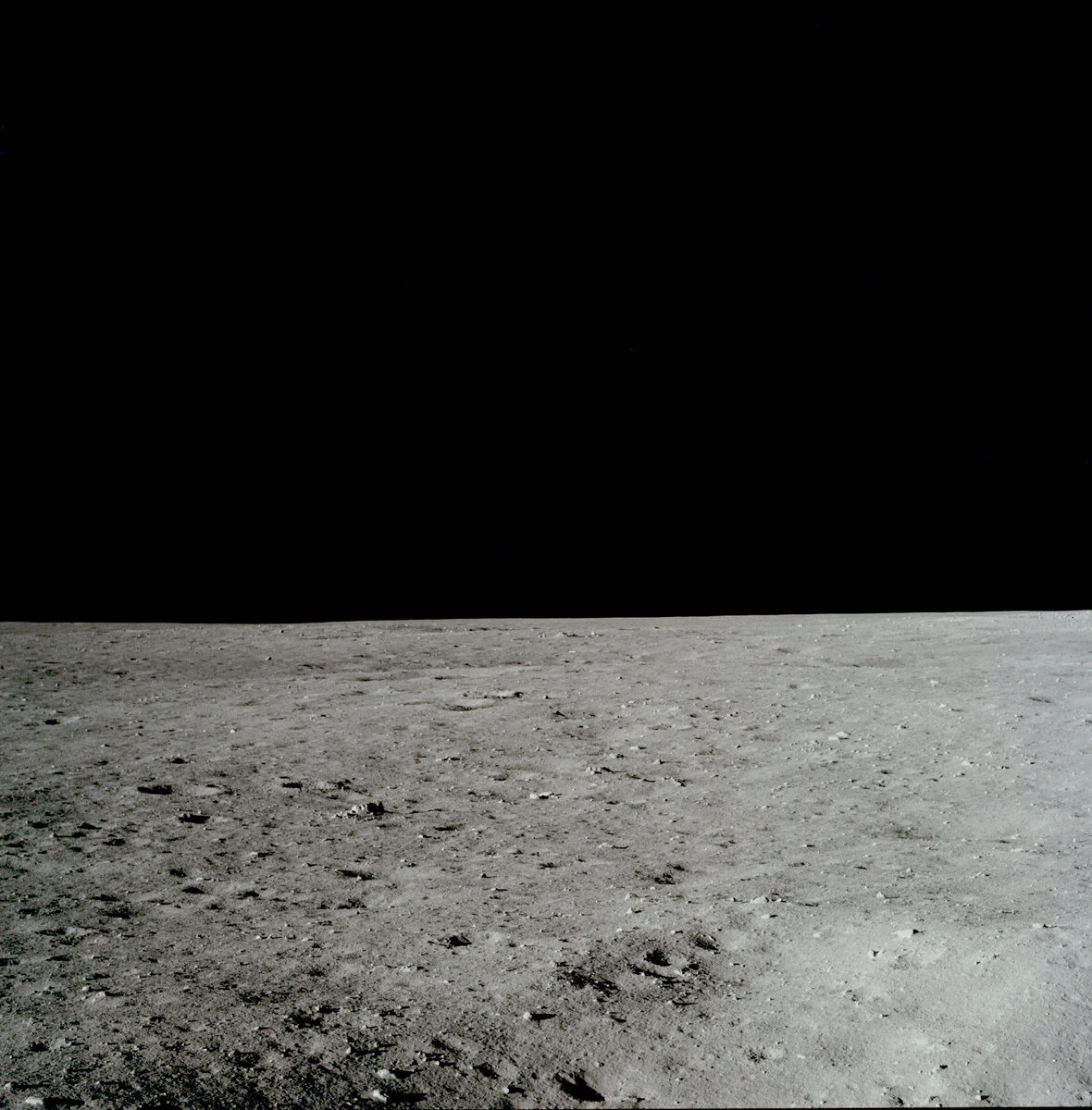 Фото лунной поверхности высокого качества. Поверхность Луны текстура. Снимки LRO Аполлон 11. Посадка на луну!. Луна 11 12