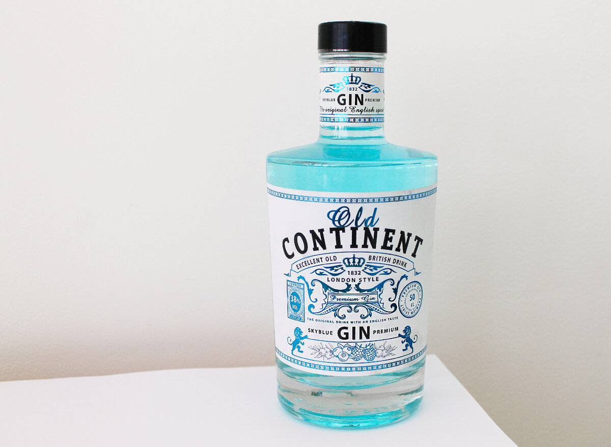 Ежевичный джин Old Continent