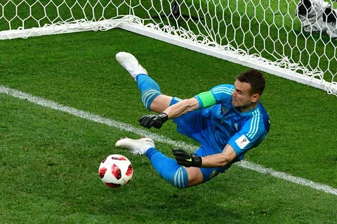  Игорь Акинфеев отразил пенальти Яго Аспаса 