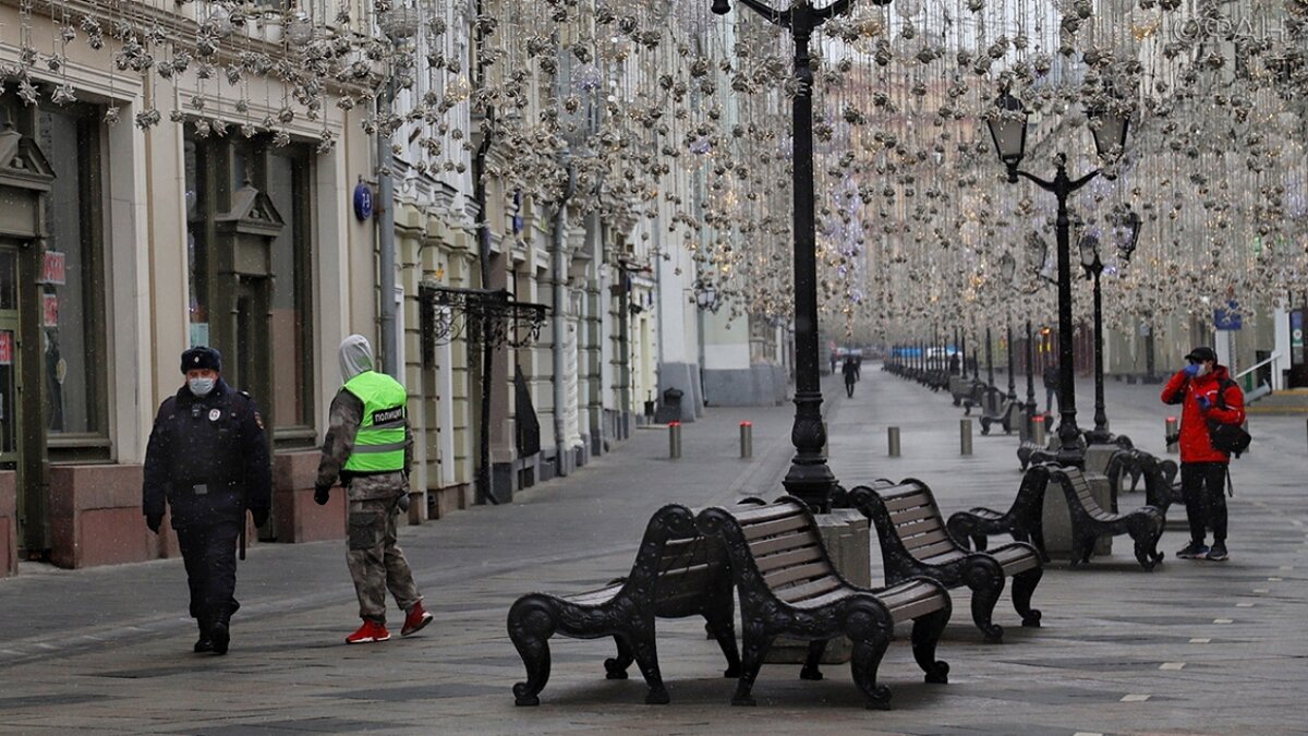 Фотография периода "самоизоляции" в Москве. Фото из сервиса Яндекс.Картинки