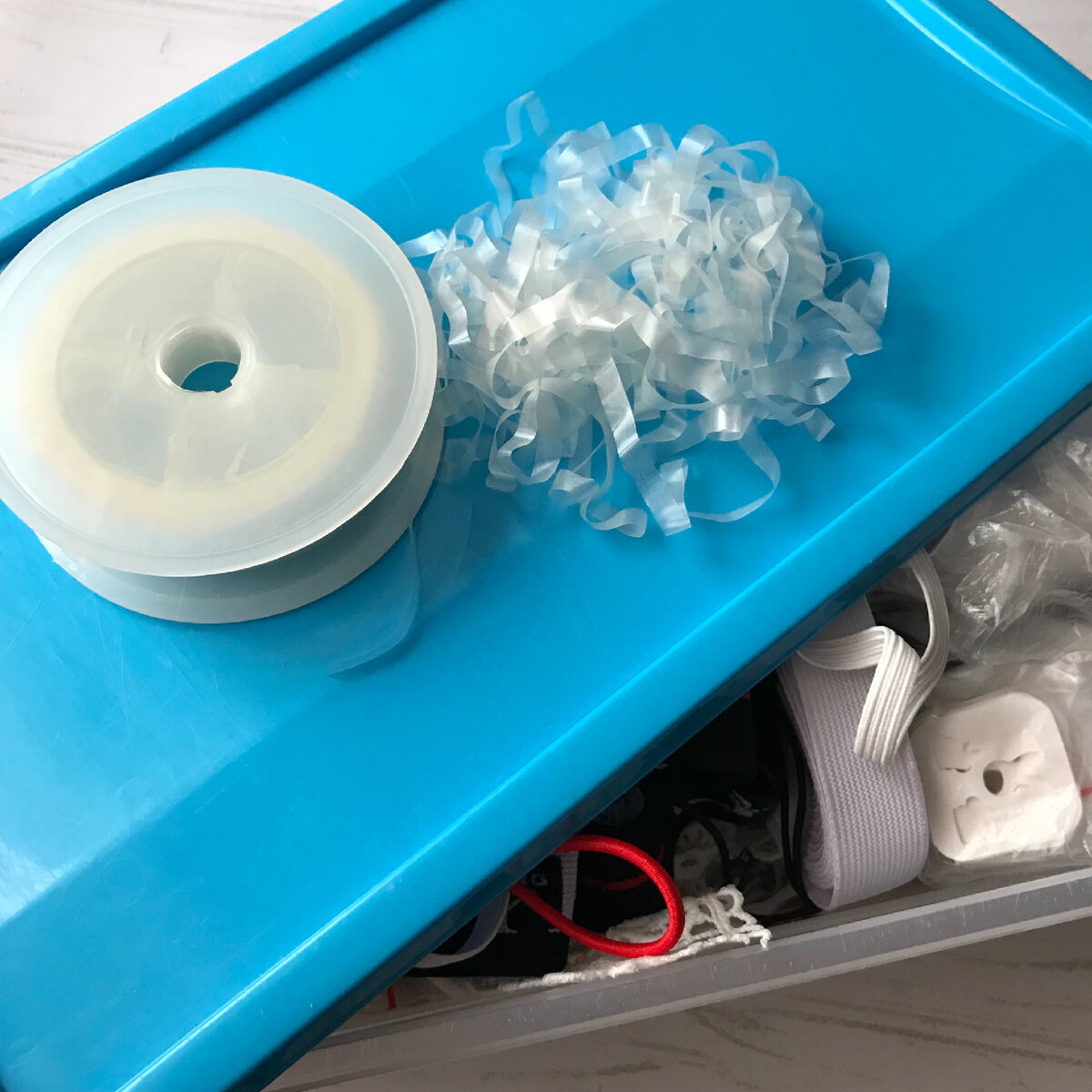 Силиконовая лента на катушке и на метраж.