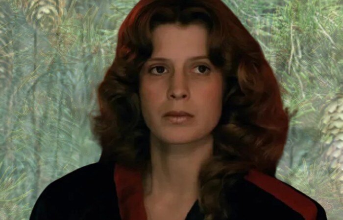 Ирина Метлицкая (Ольга Юрьевна Привалова, журналист-фоторепортёр)