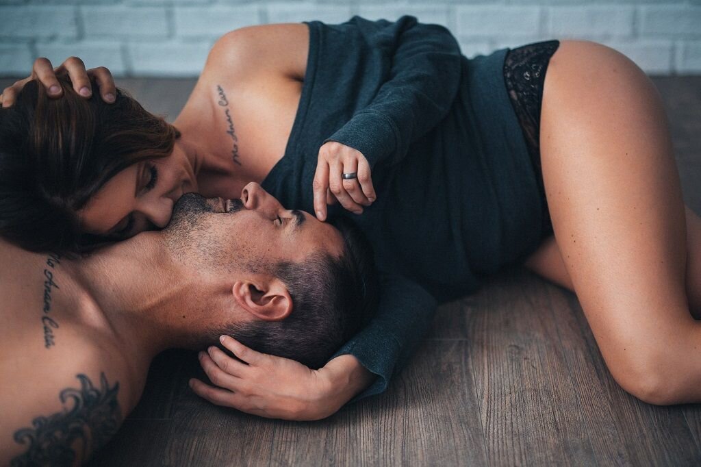 Порно видео красивый секс девушки с мужчиной