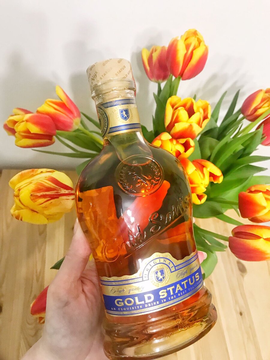 Коньяк Gold Status