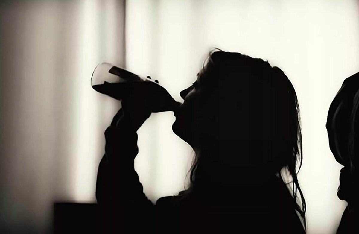 Пью для здоровья, ты меня знаешь!  (фото из открытых источников)