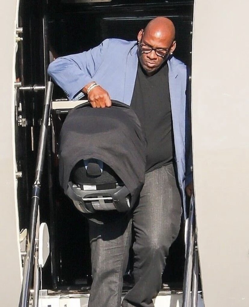     Рианна. Фото: @badgalriril_fenty