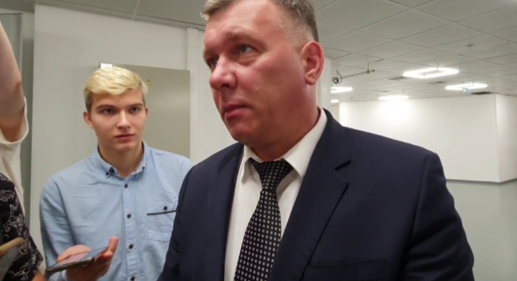 Евгений Мележиков: "... но это не значит, что мы сейчас переходим к переговорам". Ну конечно, какие там переговоры, и без них оттяпаем тех, кто нужен 