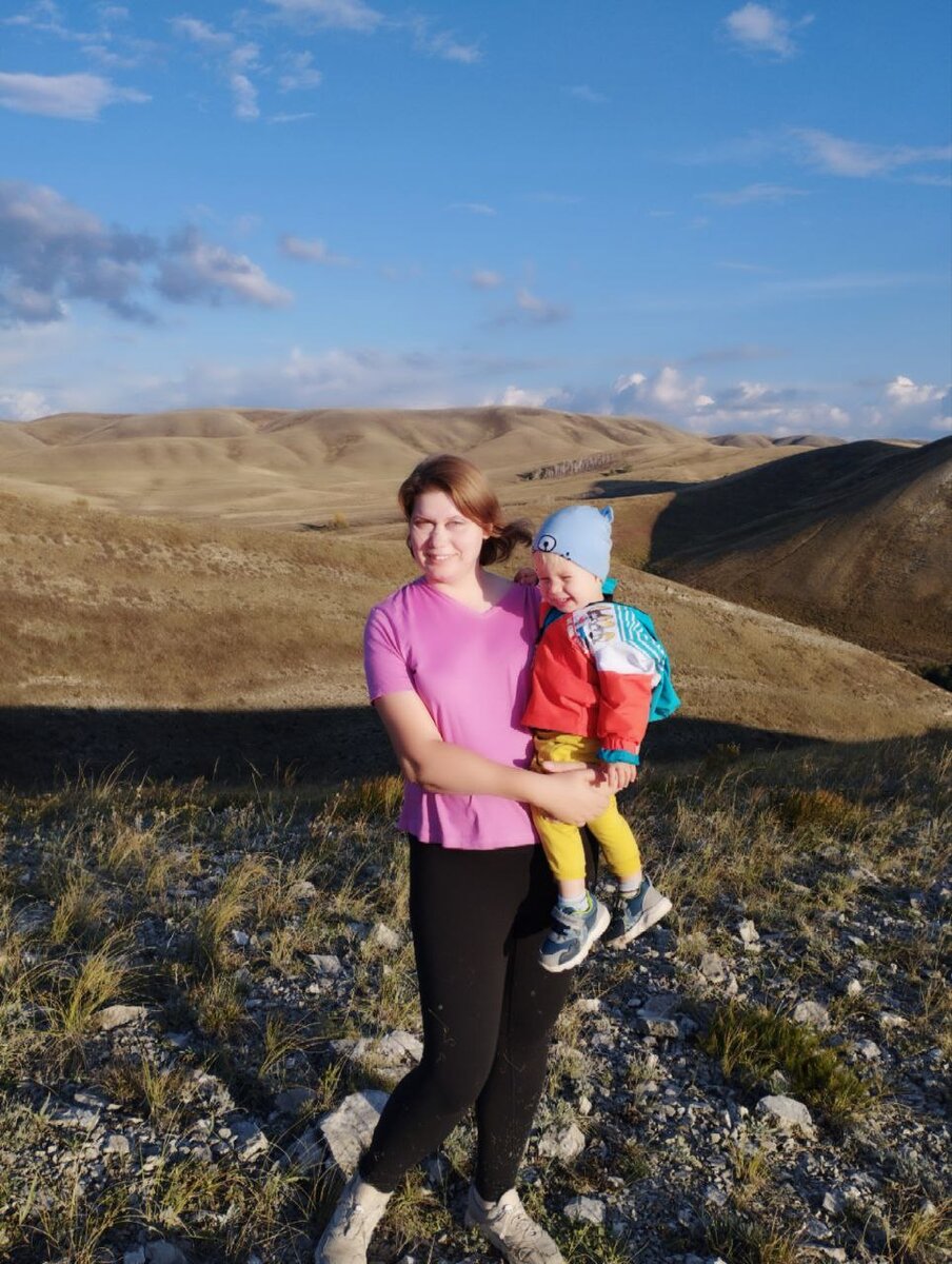 Сын покорил первую вершину.