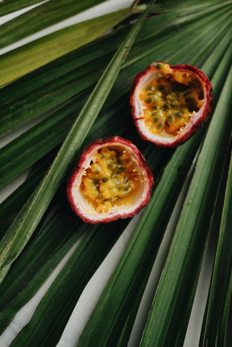 Экзотические фрукты с доставкой на дом. Фото Mangoed.ru