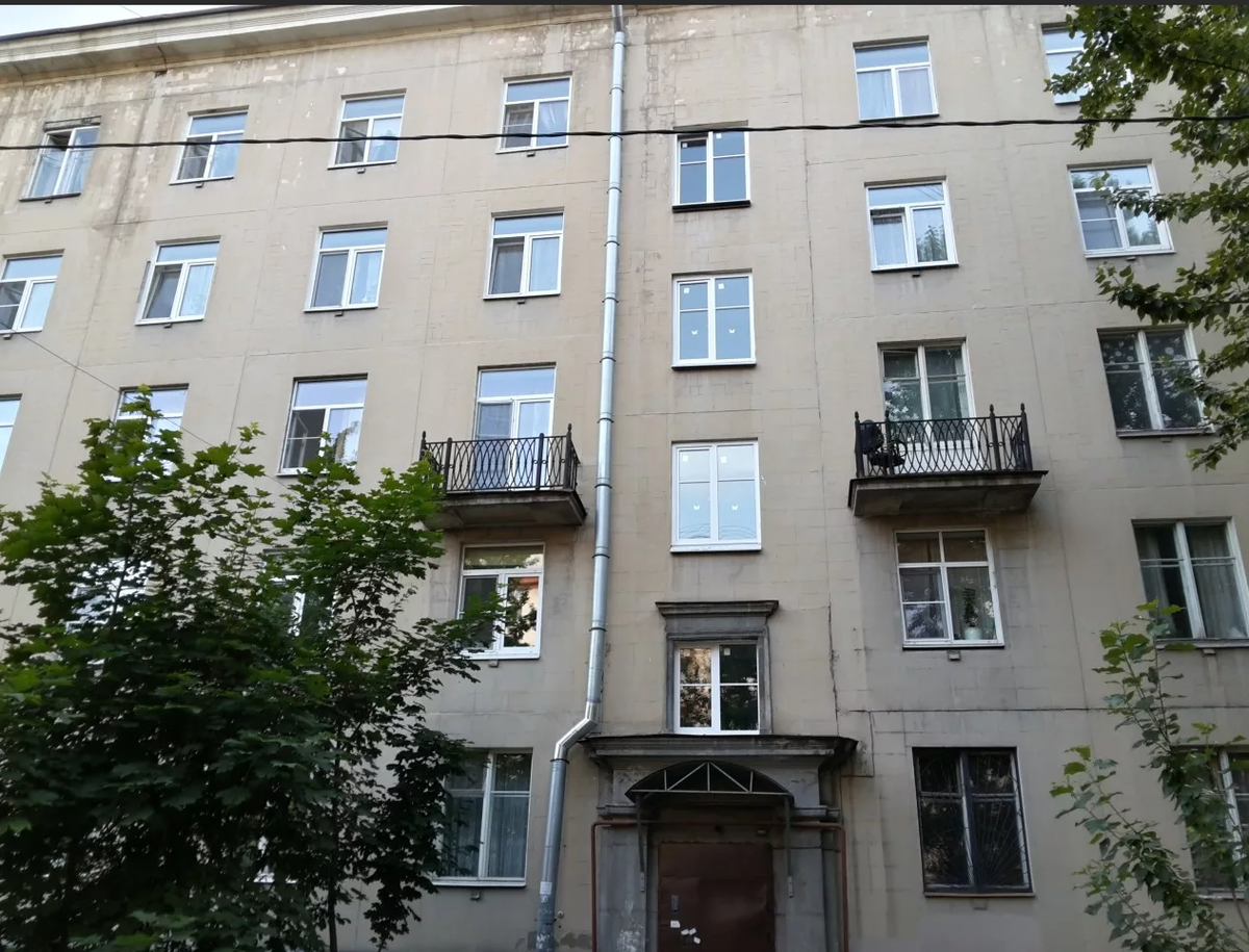 полярников 10 первая хрущевка. первый крупнопанельный дом в ленинграде. полярников 10 санкт петербург. ул. дом полярников 10 в петербурге.