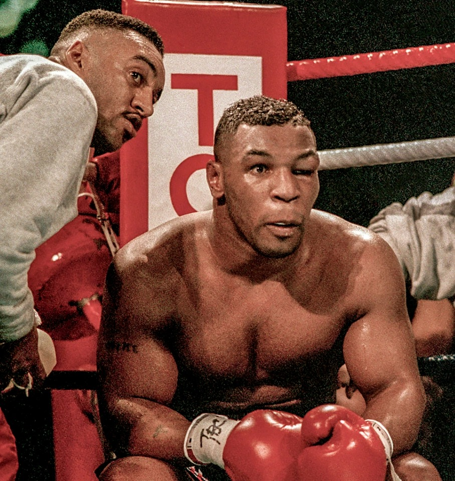 Прежде Майк Тайсон не бывал в подобном состоянии, пока в 1990 году не встретился с Бастером Дугласом