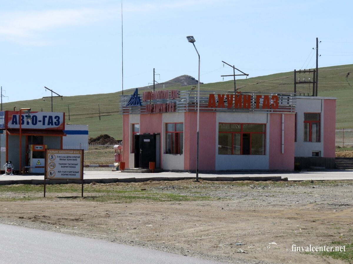 С АЗС на пути тоже нет проблем. Бензин отличного качества. 