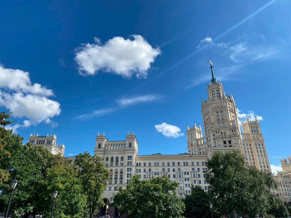 В городе Москве: что склоняется после слова «город», а что нет