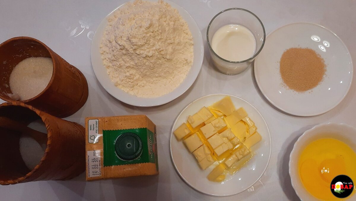 Ингредиенты для приготовления сахарного пирога со сливками