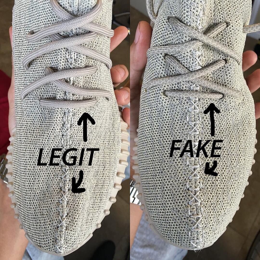 У оригинальных Yeezy более толстые шнурки