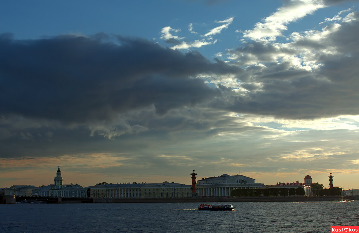 Картинки В НЕБЕ САНКТ ПЕТЕРБУРГА СЕГОДНЯ