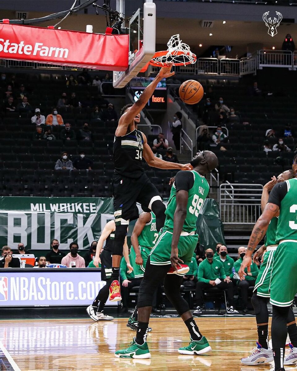 Баскетбол и рэп , как дополняющие друг друга элементы. 