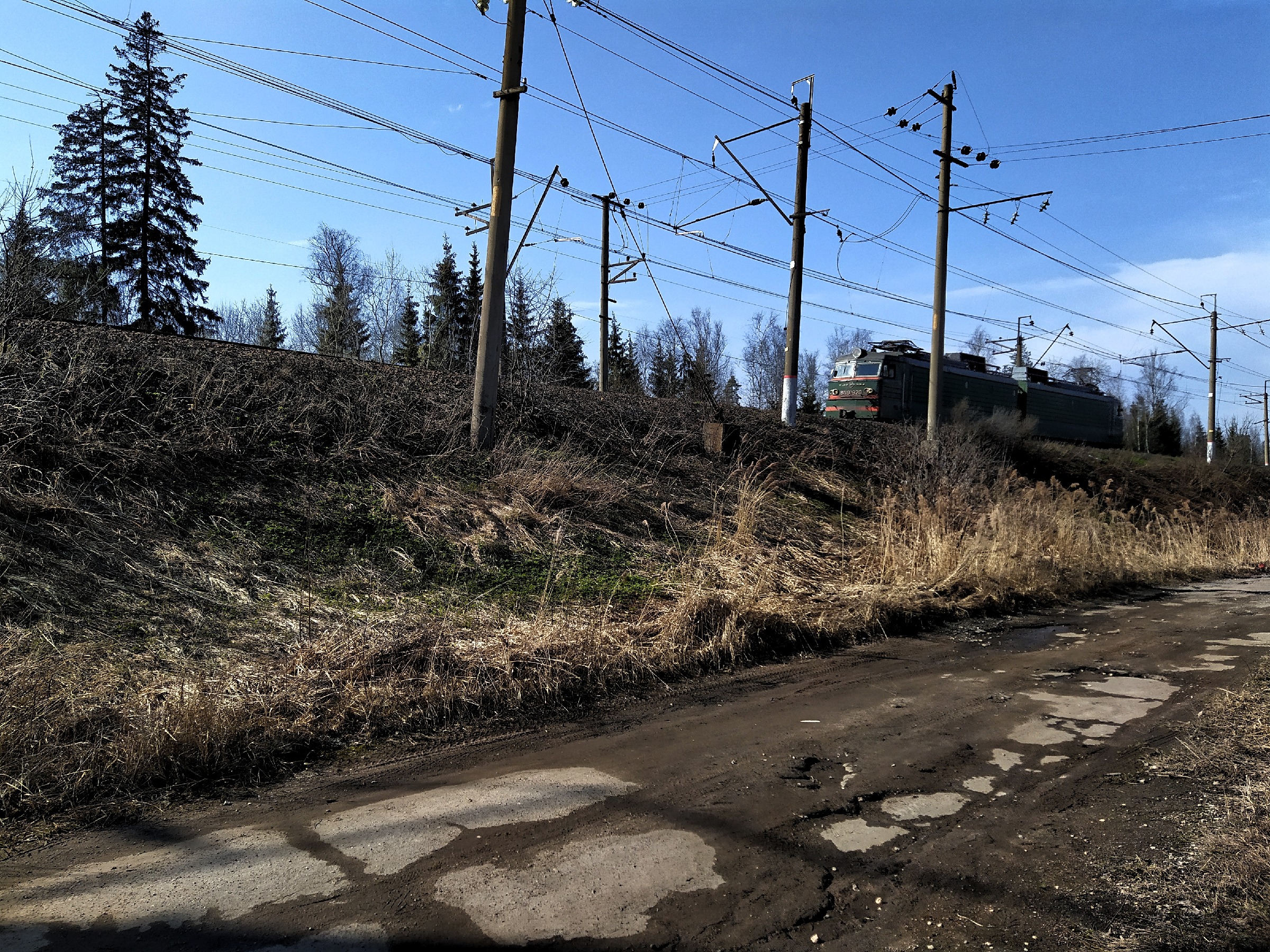 Сталк на заброшенное локомотивное депо 