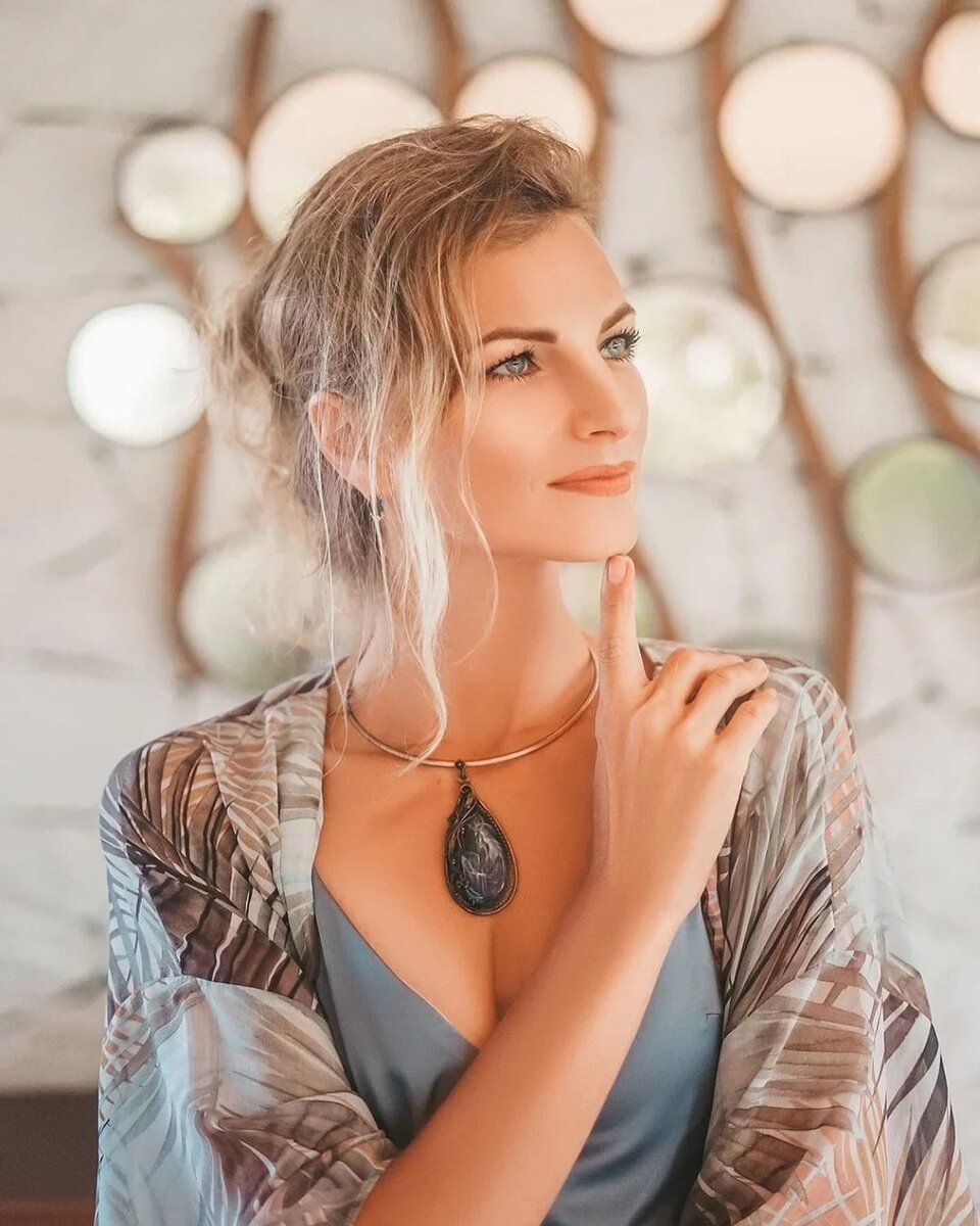 Олеся Мартынова