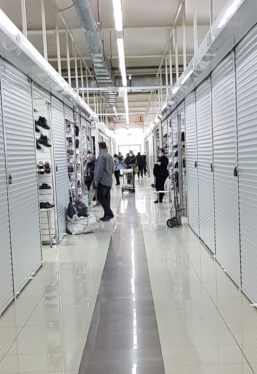 Это один из рядов левой стороны, справа ситуация намного лучше.