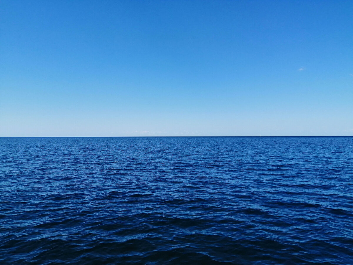 Море какое бескрайнее