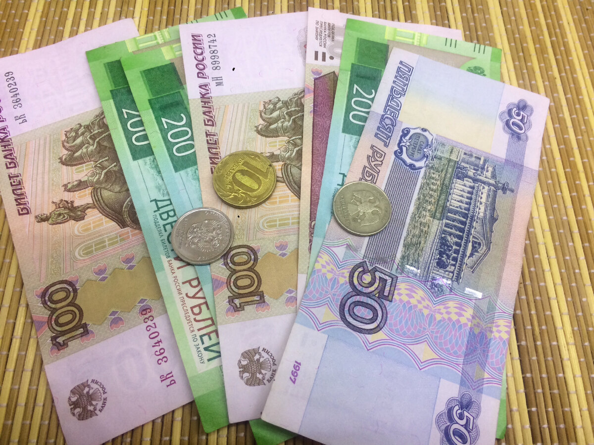 Наверное, есть люди, которым они достаются легко