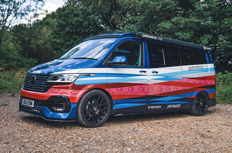 Volkswagen Transporter. Фото от CJL Leisure