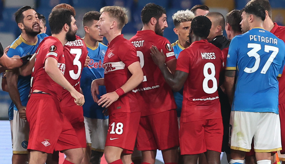 В матче "Наполи" - "Спартак" эмоции били через край. Фото: globallookpress