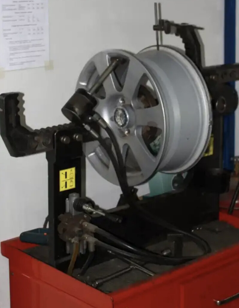 Ручная работа . Правка литого диска 