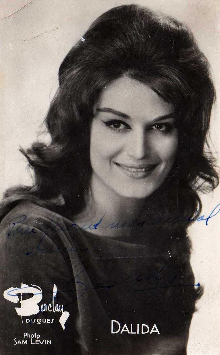 Далида (Dalida) post card Barclay (открытка)