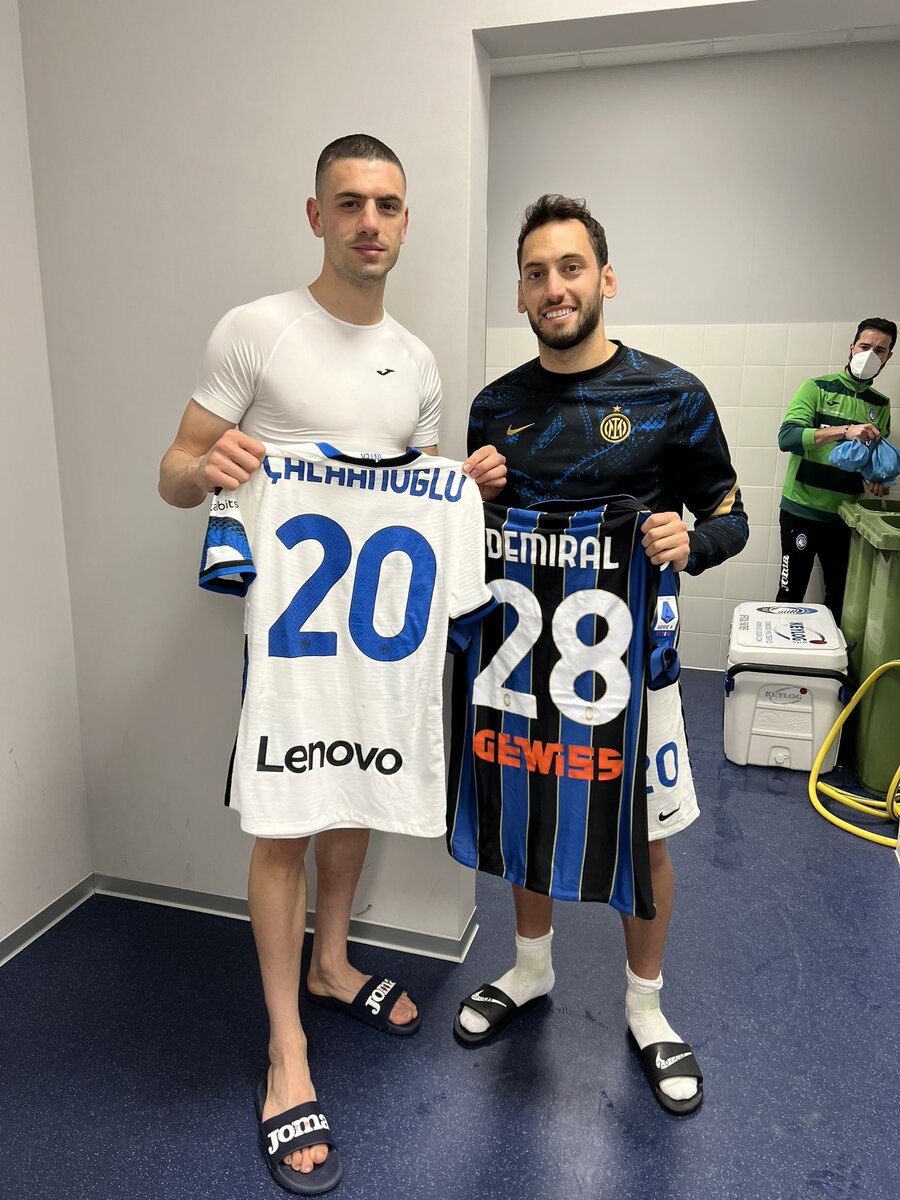 С другом по сборной в клубном противостоянии