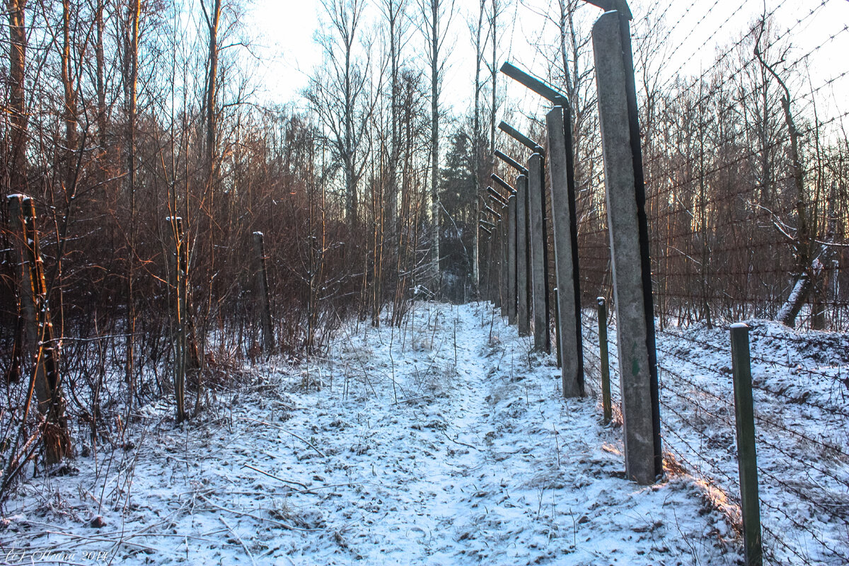 Типичный забор, когда надо показать, что всё хорошо