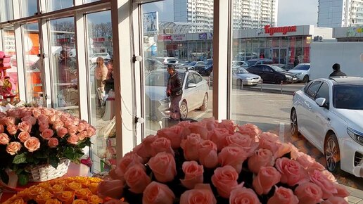Цветочный рынок краснодар режим работы. Цветочный рынок в Краснодаре. Оптовый цветочный рынок в Краснодаре на 40 лет Победы. Оптовый рынок в Краснодаре в цветы на 1 мая. Цветочный рынок Краснодар 40 лет Победы режим работы