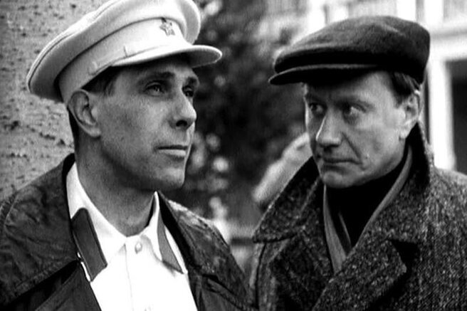 Андрей Болтнев в фильме "Мой лучший друг Иван Лапшин". Кадр из фильма. 