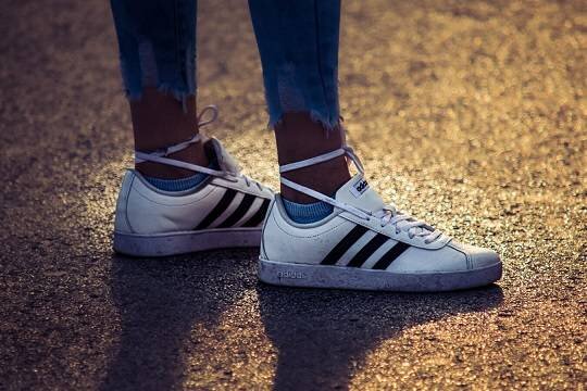    Adidas и Pandora захотели вернуться на российский рынок