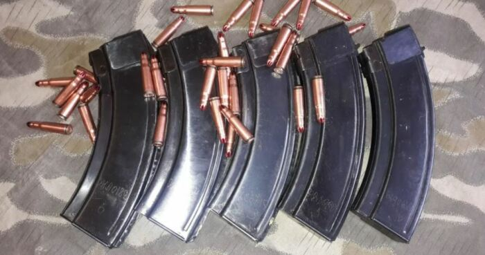 Акм норильск. Патроны в обойме АК 47. Обойма АК 47. Обойма АК 47 100 патронов. Магазин АК 47.