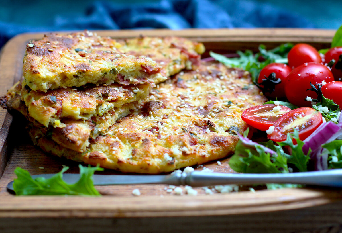 Лепешки творожные с сыром и ветчиной от Елены - @urbanistka_vl Очень просто, низкооксалатно и много кальция.))))) 