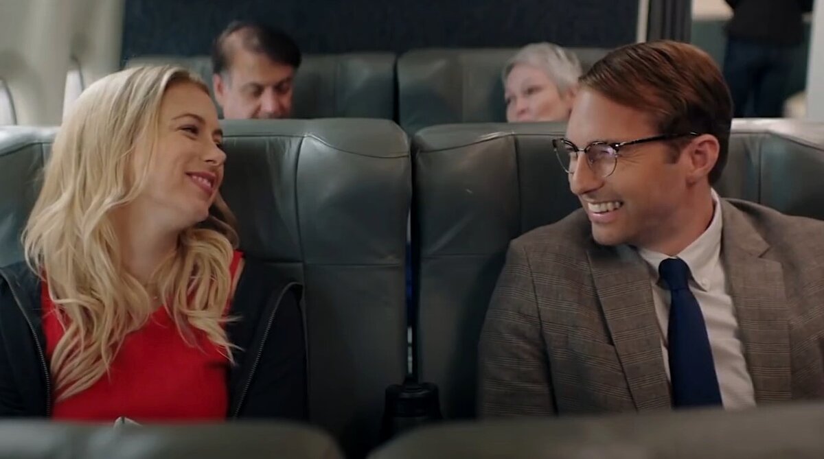 Кадр из фильма "Гладко на бумаге"