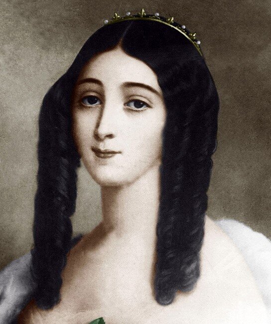 Мари Деплюсси