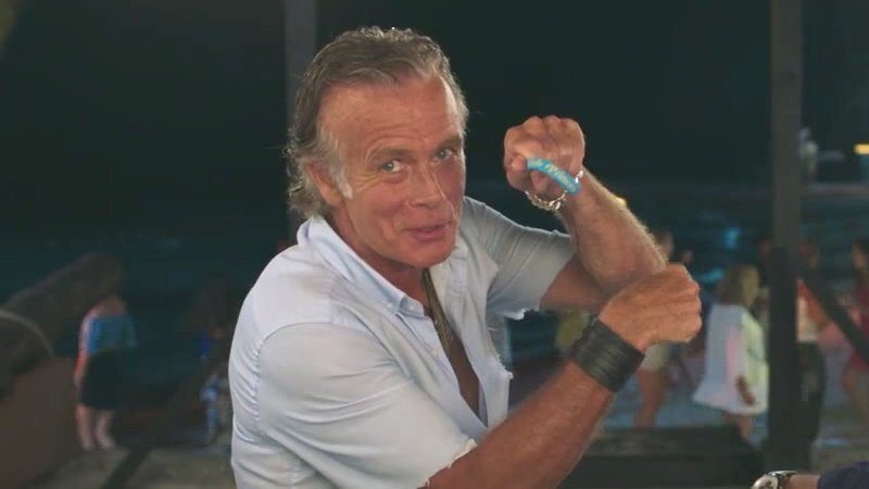 Франк Дюбоск в роли Жан-Пола Сиссе