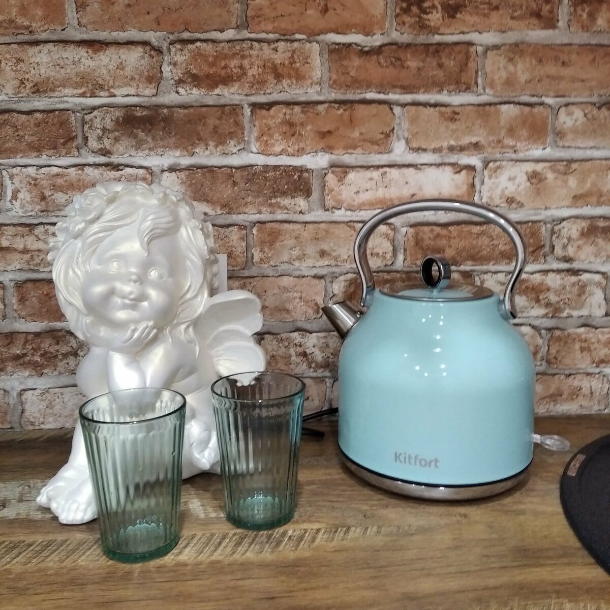 Чайник Kitfort KT-671-5