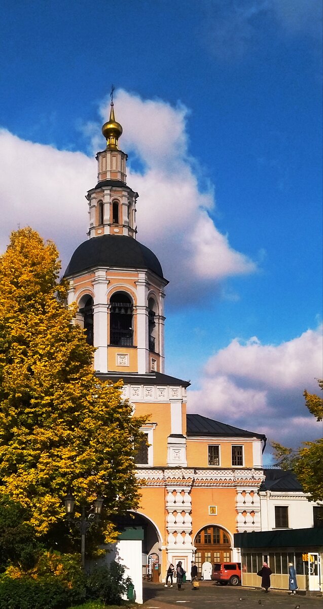 Свято - Данилов монастырь. Входная группа. Прогулка моя. Фото моë. 