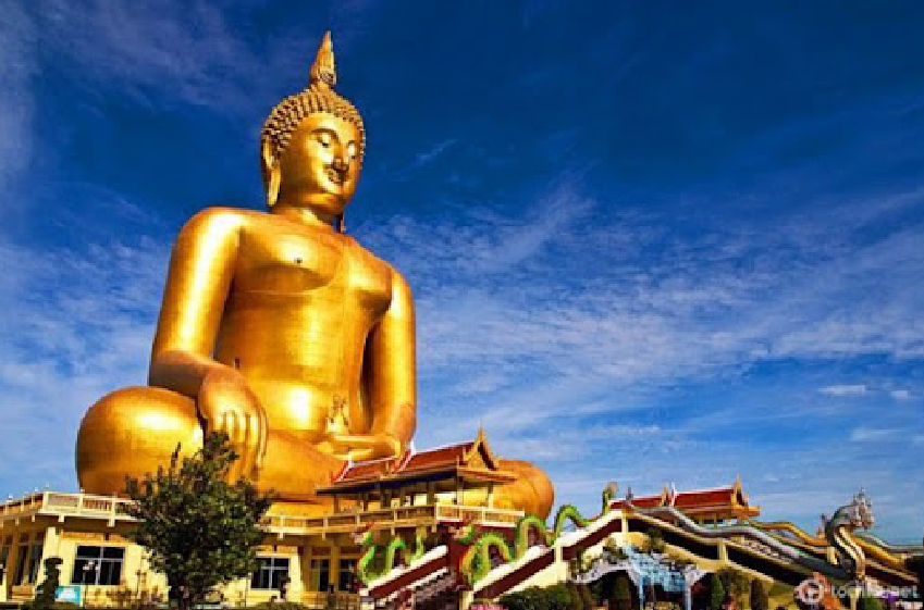 Статуя Будды