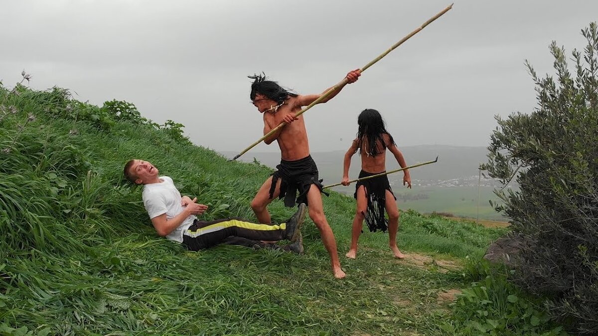 Во время нападения миссионеры не пытались защитить себя, что было воспринято индейцами как признание вины, слабость и трусость.