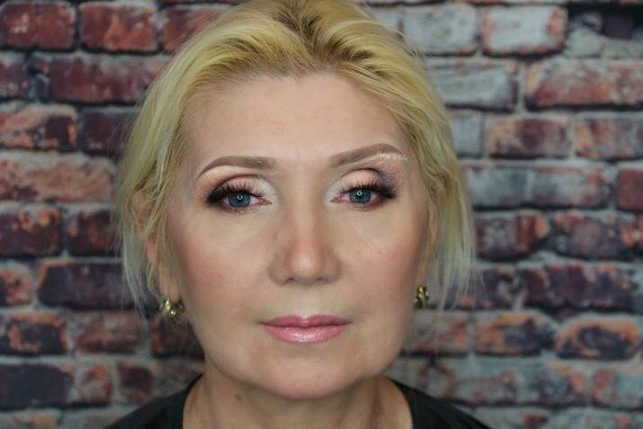 Макияж после 45 лет Этот российский визажист так преображает женщин при помощи макияжа, что вы их не